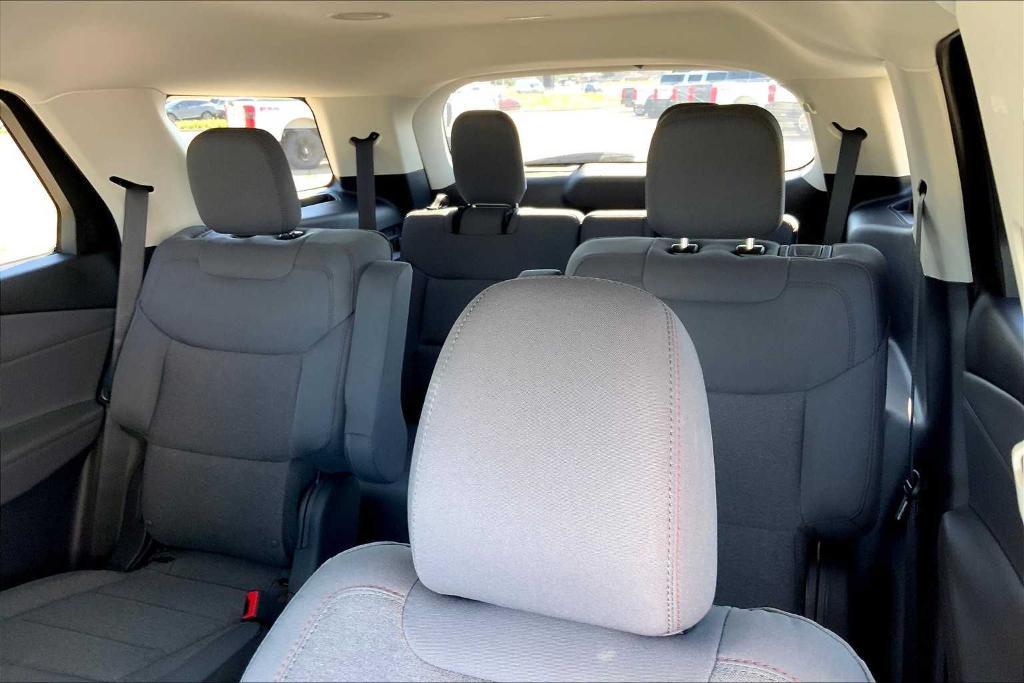 new 2025 Ford Explorer car, priced at $40,390