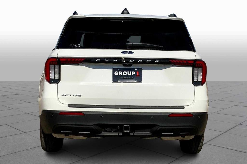 new 2025 Ford Explorer car, priced at $40,390