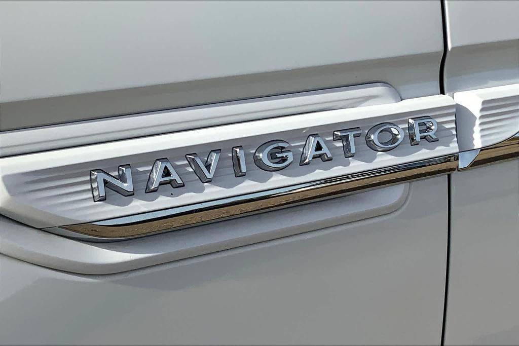 new 2024 Lincoln Navigator car, priced at $102,780