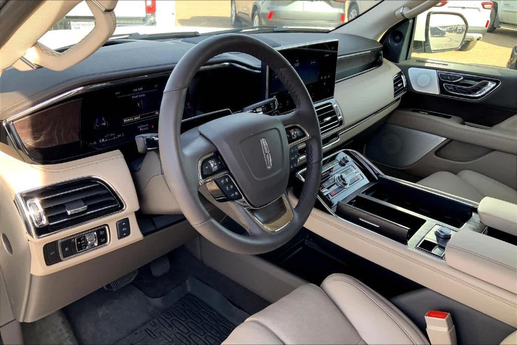 new 2024 Lincoln Navigator car, priced at $102,780