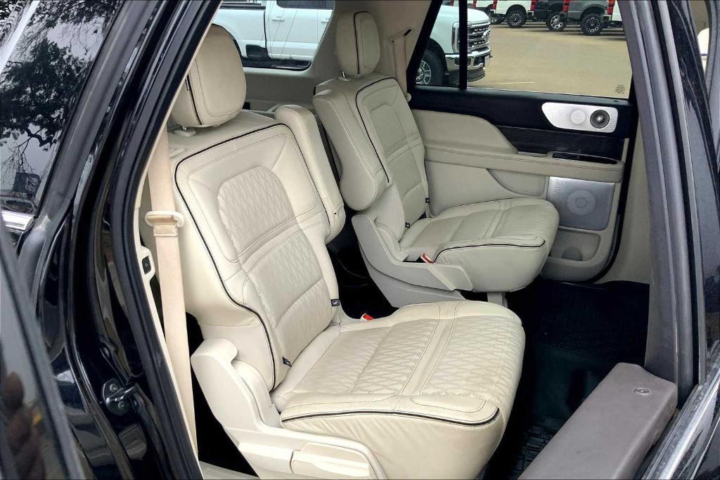 used 2019 Lincoln Navigator L car, priced at $34,627