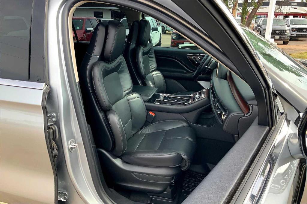 used 2022 Lincoln Aviator car, priced at $44,781