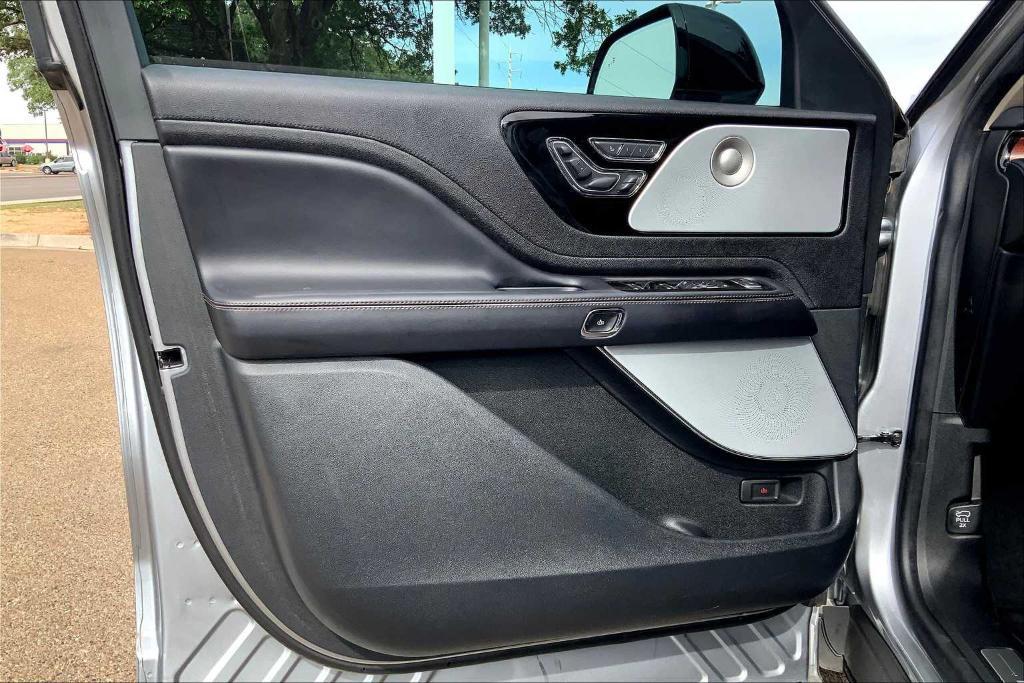 used 2022 Lincoln Aviator car, priced at $44,781
