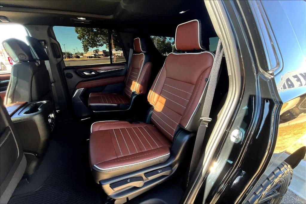 used 2024 GMC Yukon car, priced at $82,072