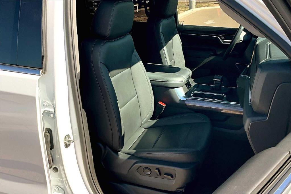 used 2023 Chevrolet Silverado 1500 car, priced at $48,590