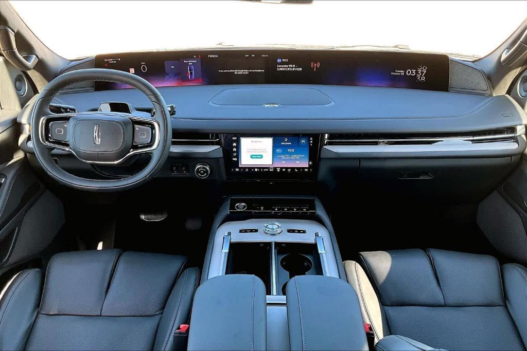 new 2025 Lincoln Navigator L car, priced at $107,765