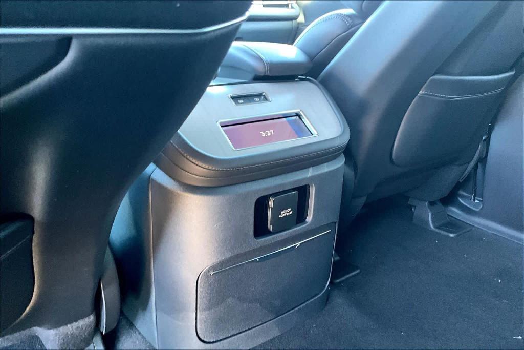 new 2025 Lincoln Navigator L car, priced at $107,765