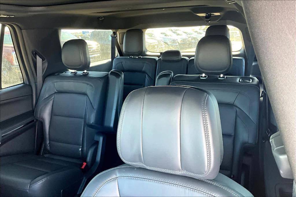 new 2025 Lincoln Navigator L car, priced at $107,765