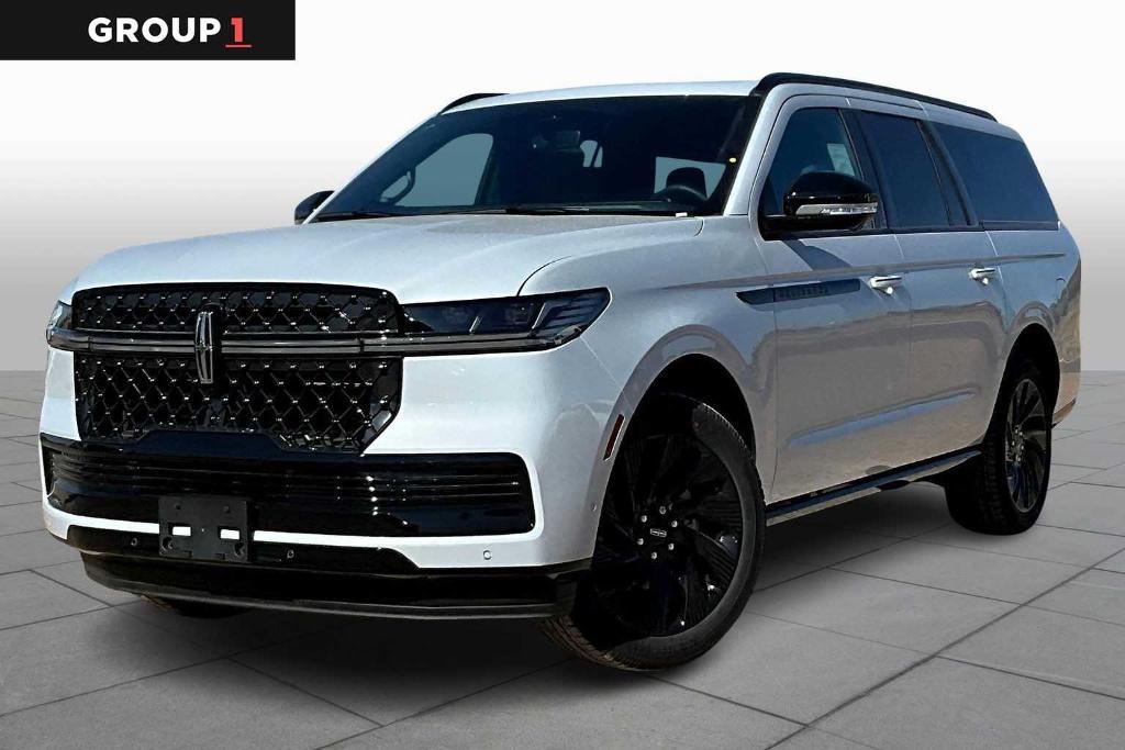 new 2025 Lincoln Navigator L car, priced at $107,765