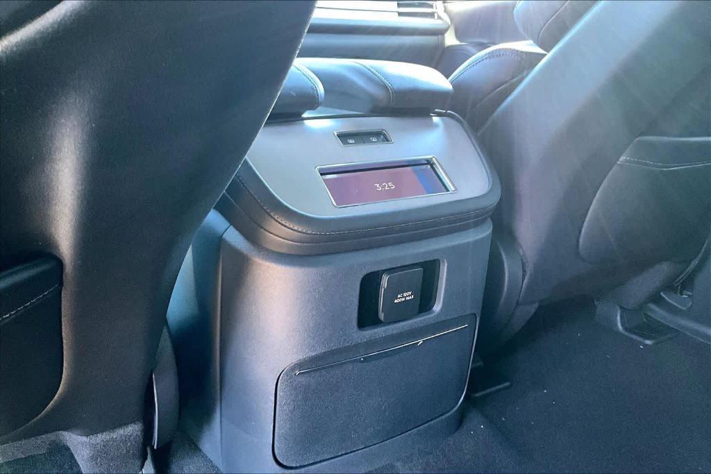 new 2025 Lincoln Navigator L car, priced at $107,765