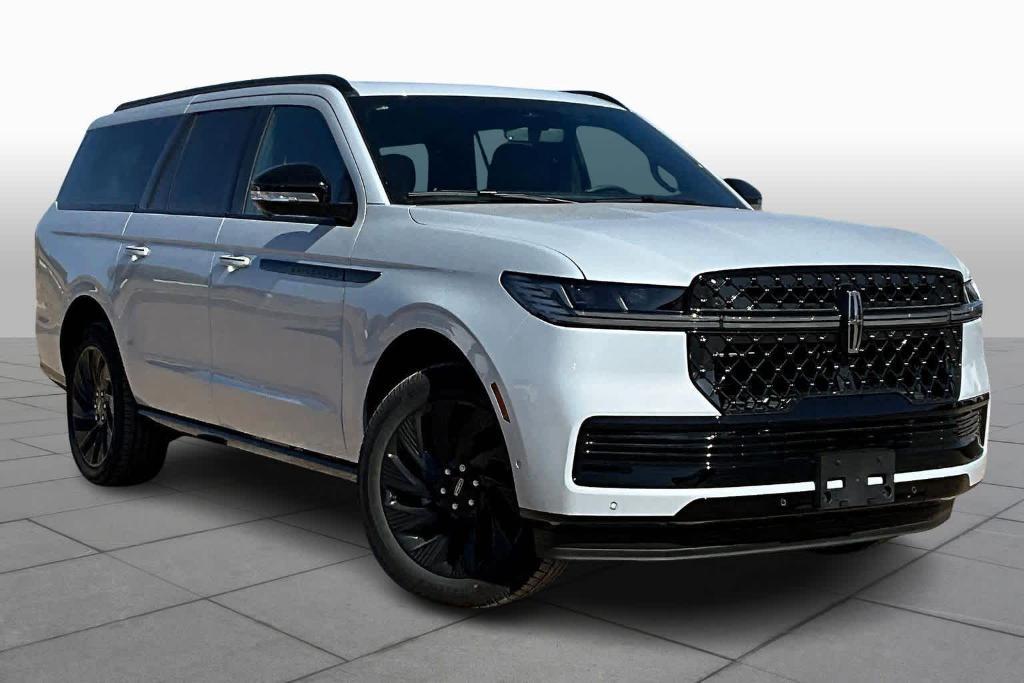 new 2025 Lincoln Navigator L car, priced at $107,765