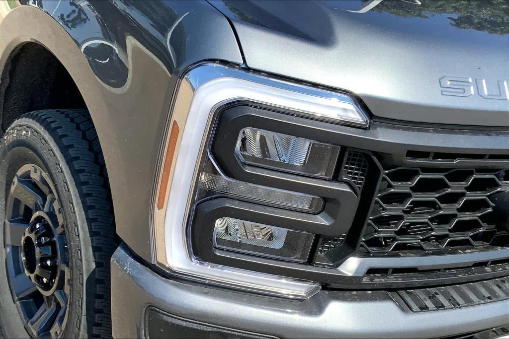 new 2024 Ford F-250 car, priced at $76,805