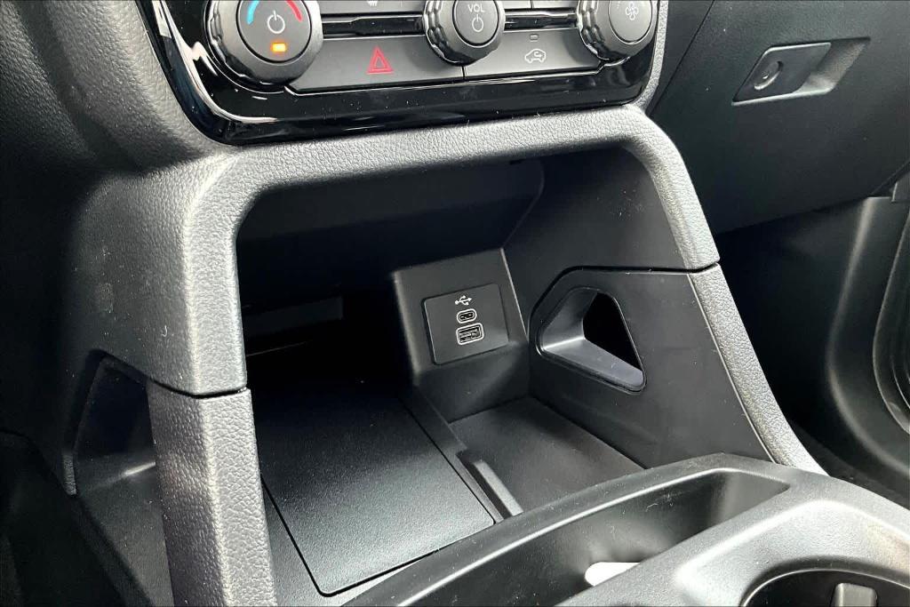 new 2025 Ford Ranger car, priced at $39,610