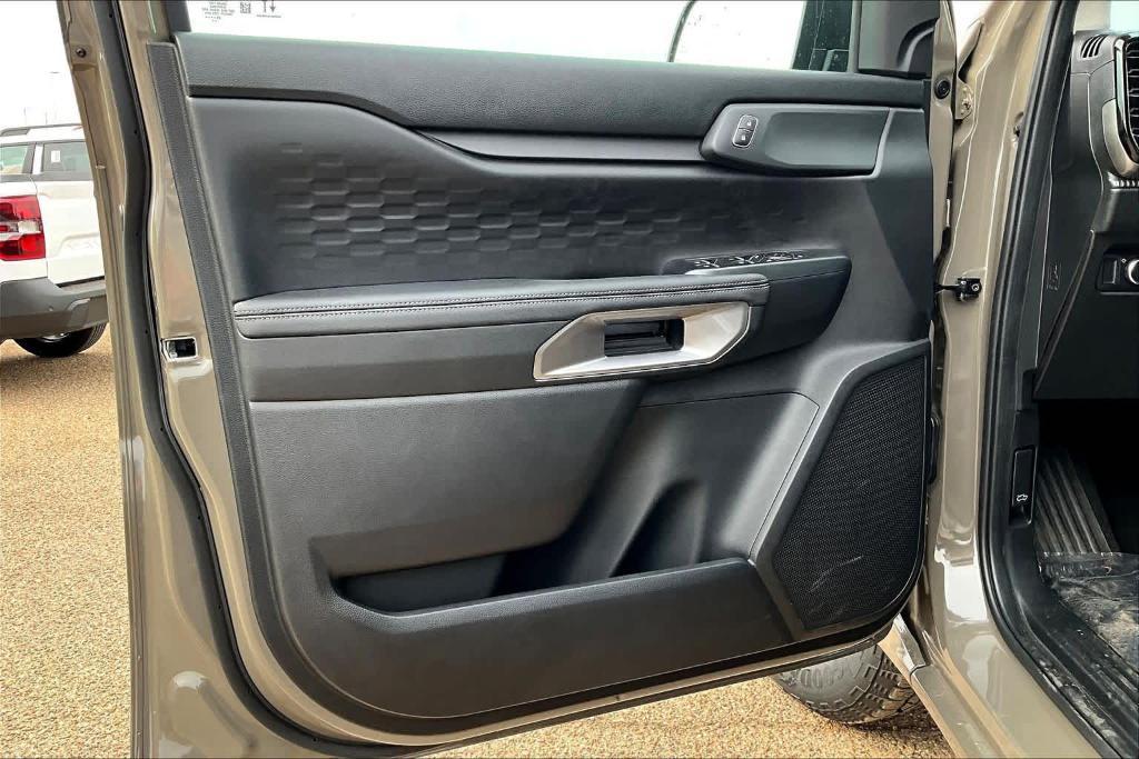 new 2025 Ford Ranger car, priced at $39,610