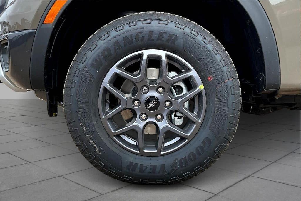 new 2025 Ford Ranger car, priced at $39,610