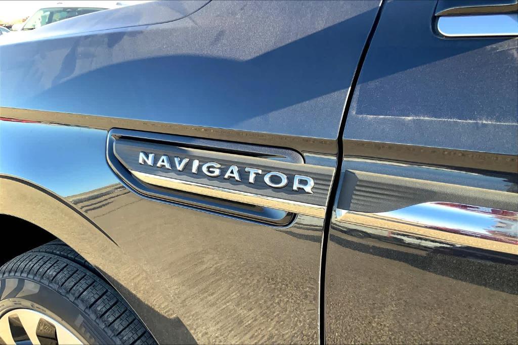 new 2024 Lincoln Navigator L car, priced at $109,295