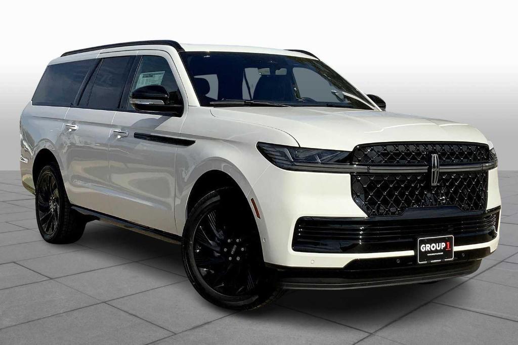 new 2025 Lincoln Navigator L car, priced at $110,115