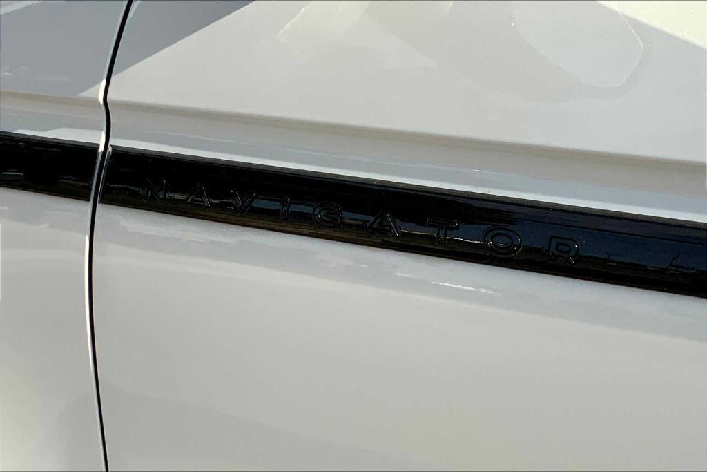 new 2025 Lincoln Navigator L car, priced at $110,115