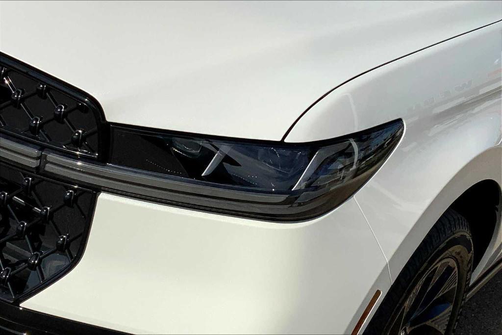 new 2025 Lincoln Navigator L car, priced at $110,115