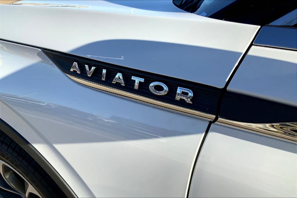 new 2025 Lincoln Aviator car, priced at $73,125