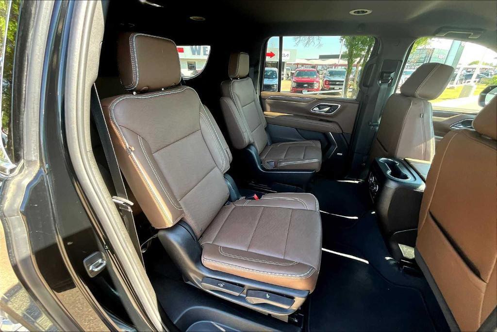 used 2024 Chevrolet Suburban car, priced at $74,000