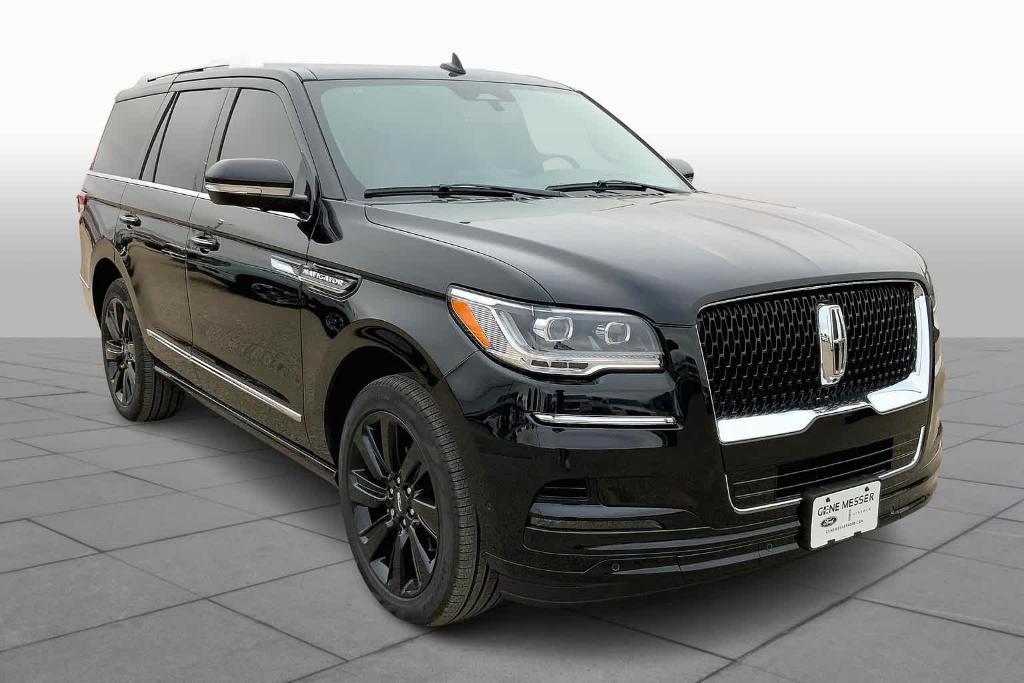 new 2024 Lincoln Navigator car, priced at $95,895