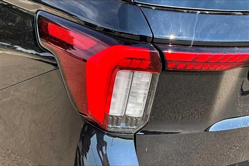 new 2025 Ford Explorer car, priced at $58,110