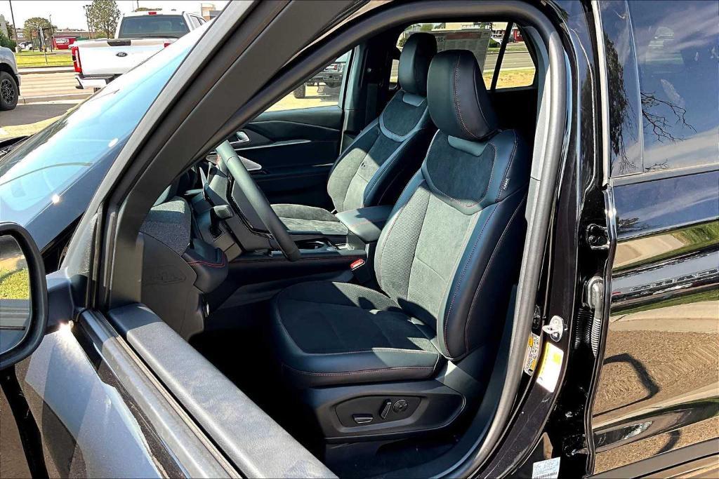 new 2025 Ford Explorer car, priced at $58,110