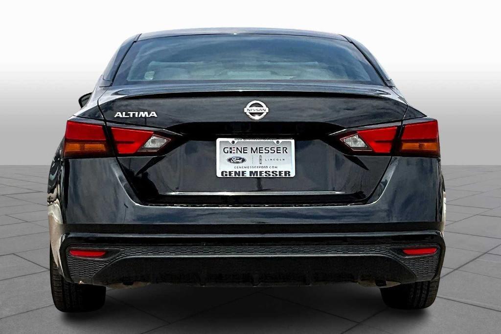 used 2022 Nissan Altima car, priced at $17,025