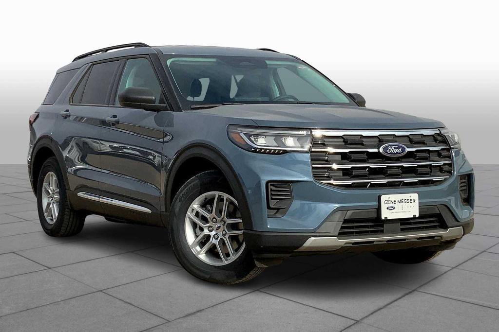 new 2025 Ford Explorer car, priced at $39,445