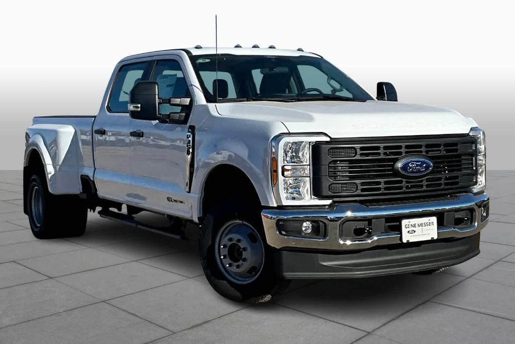 new 2024 Ford F-350 car, priced at $67,860