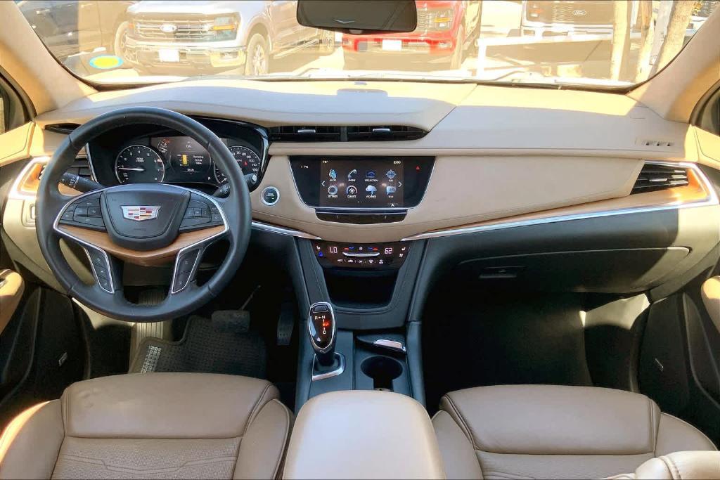 used 2018 Cadillac XT5 car, priced at $24,573