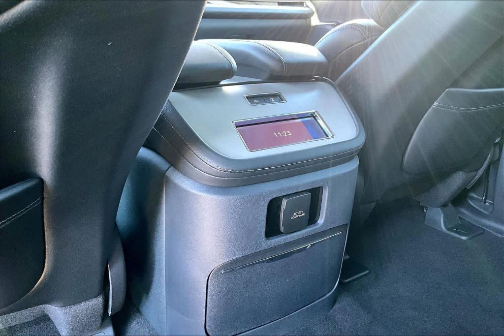 new 2025 Lincoln Navigator L car, priced at $107,015