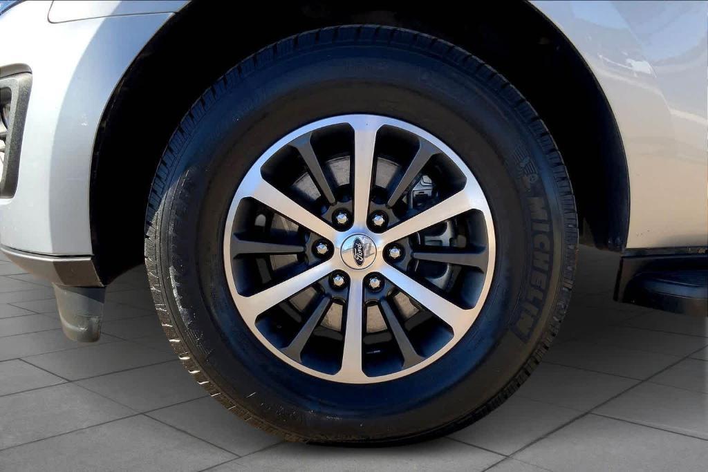 used 2020 Ford Expedition car, priced at $21,262