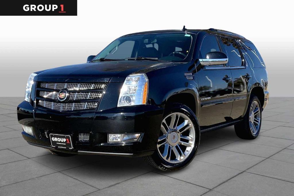used 2014 Cadillac Escalade car, priced at $16,128