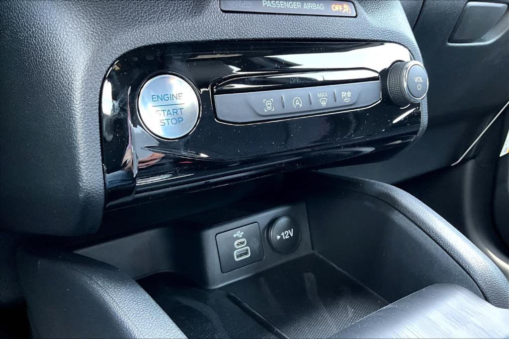 new 2025 Ford Escape car, priced at $31,225