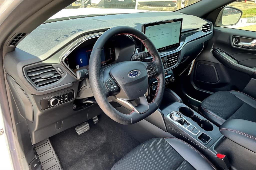 new 2025 Ford Escape car, priced at $31,225