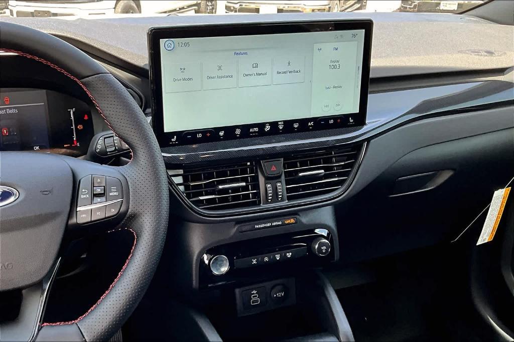 new 2025 Ford Escape car, priced at $31,225
