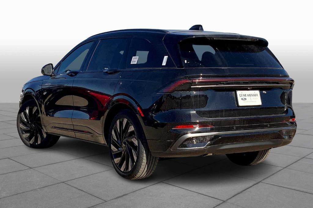 new 2025 Lincoln Nautilus car, priced at $68,660