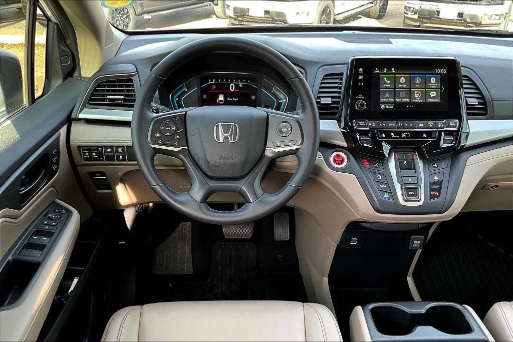 used 2023 Honda Odyssey car, priced at $38,000