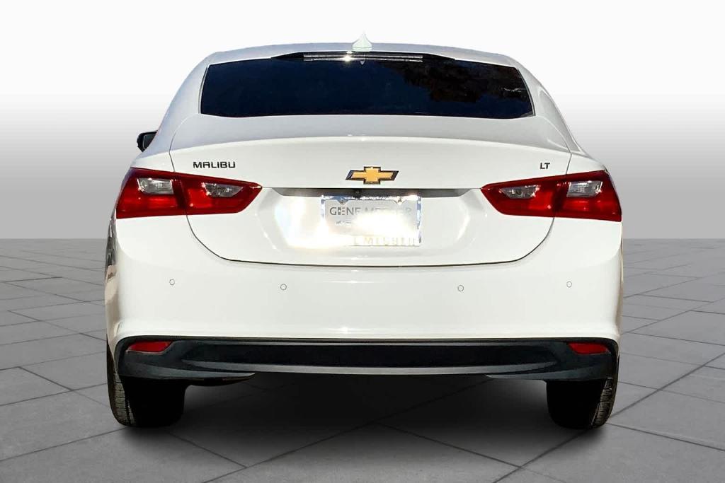 used 2018 Chevrolet Malibu car, priced at $14,661