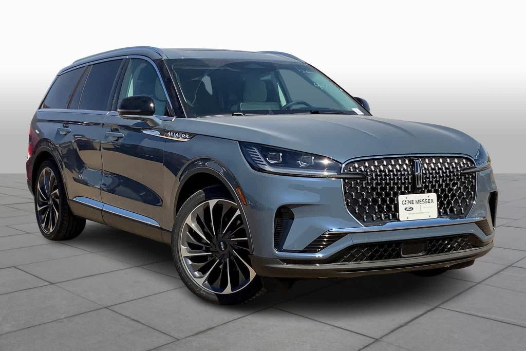 new 2025 Lincoln Aviator car, priced at $75,185