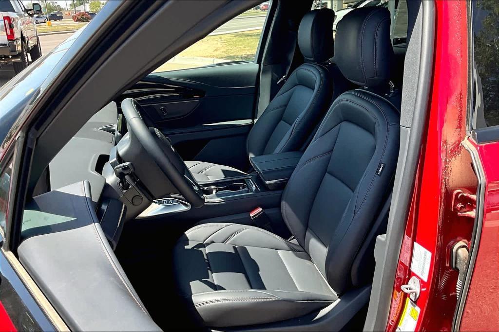 new 2025 Lincoln Nautilus car, priced at $54,735