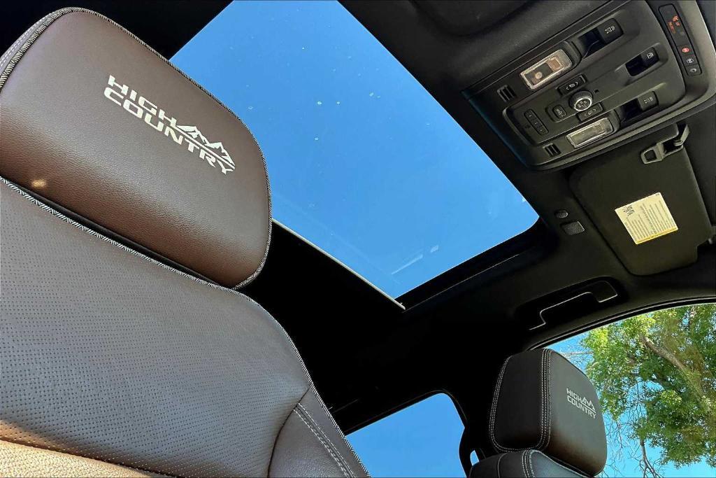 used 2022 Chevrolet Tahoe car, priced at $55,134