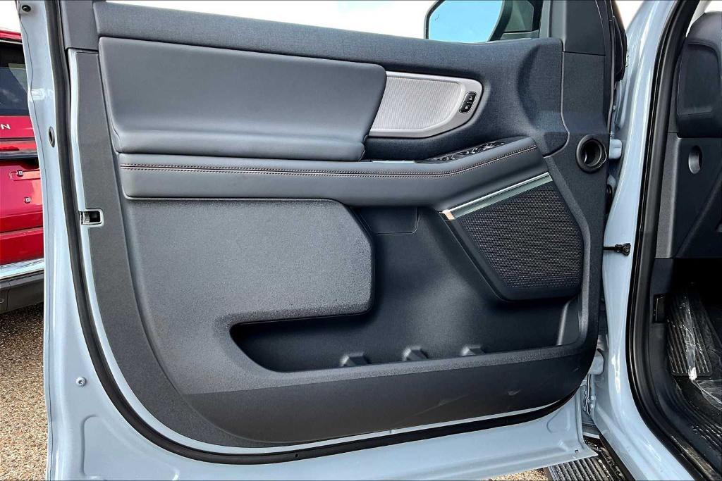 new 2025 Ford Expedition Max car, priced at $73,340