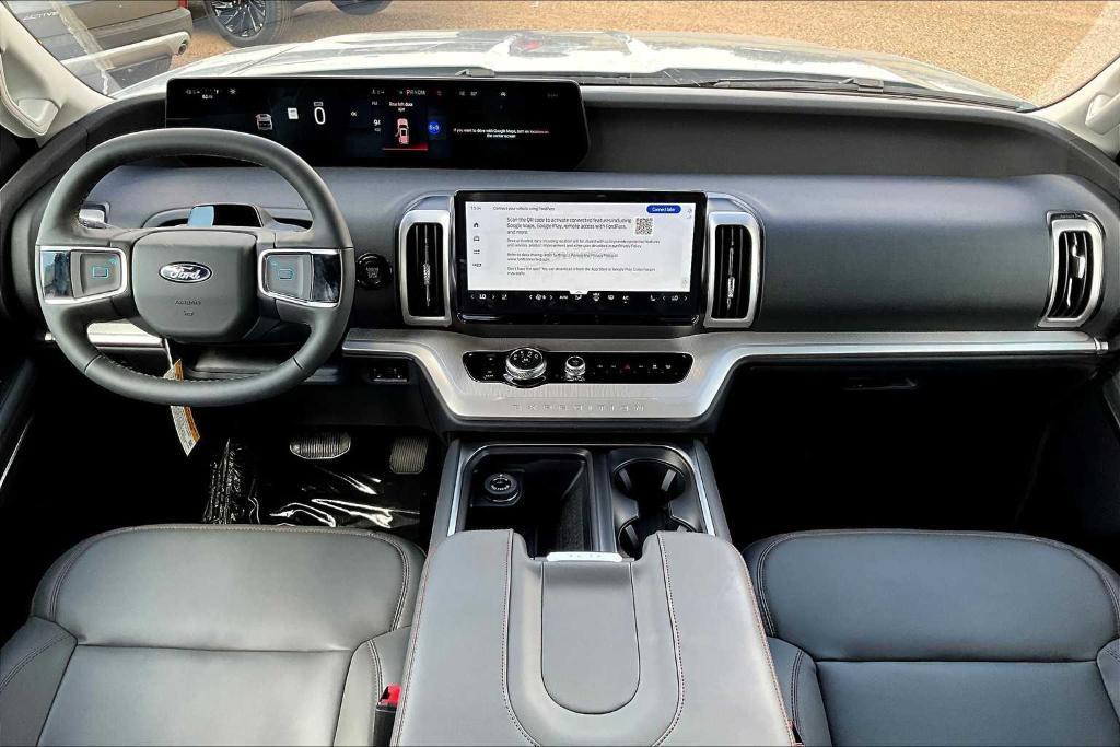 new 2025 Ford Expedition Max car, priced at $73,340