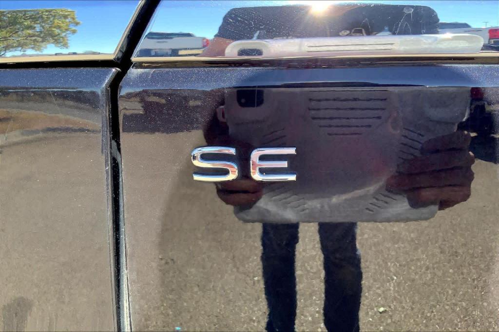 used 2021 Volkswagen Atlas car, priced at $18,043