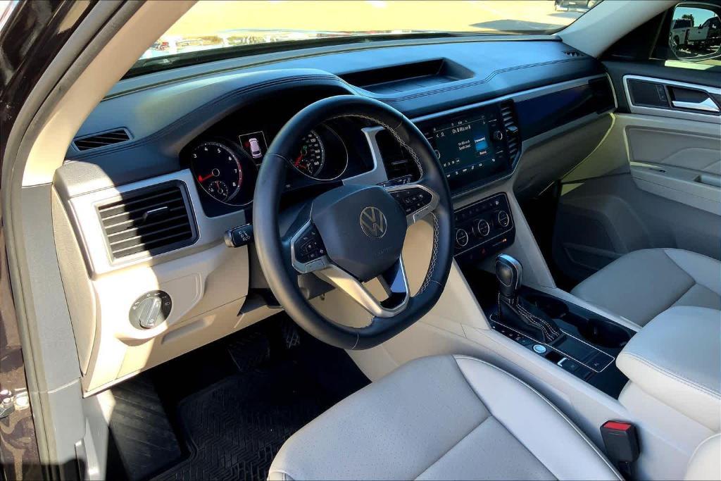 used 2021 Volkswagen Atlas car, priced at $18,043