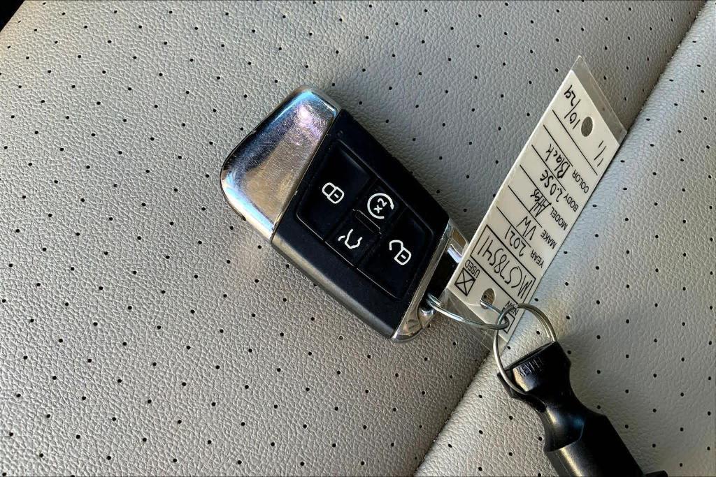 used 2021 Volkswagen Atlas car, priced at $18,043
