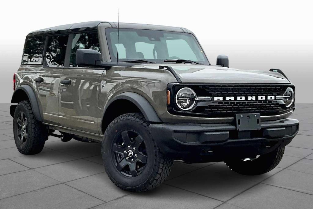 new 2025 Ford Bronco car, priced at $46,705